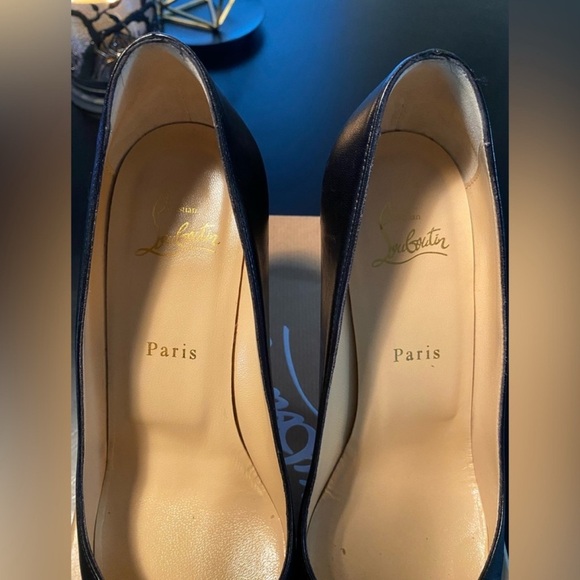 Christian Louboutin Pigalle Follies 85
Leather Pumps - Picture 7 of 12